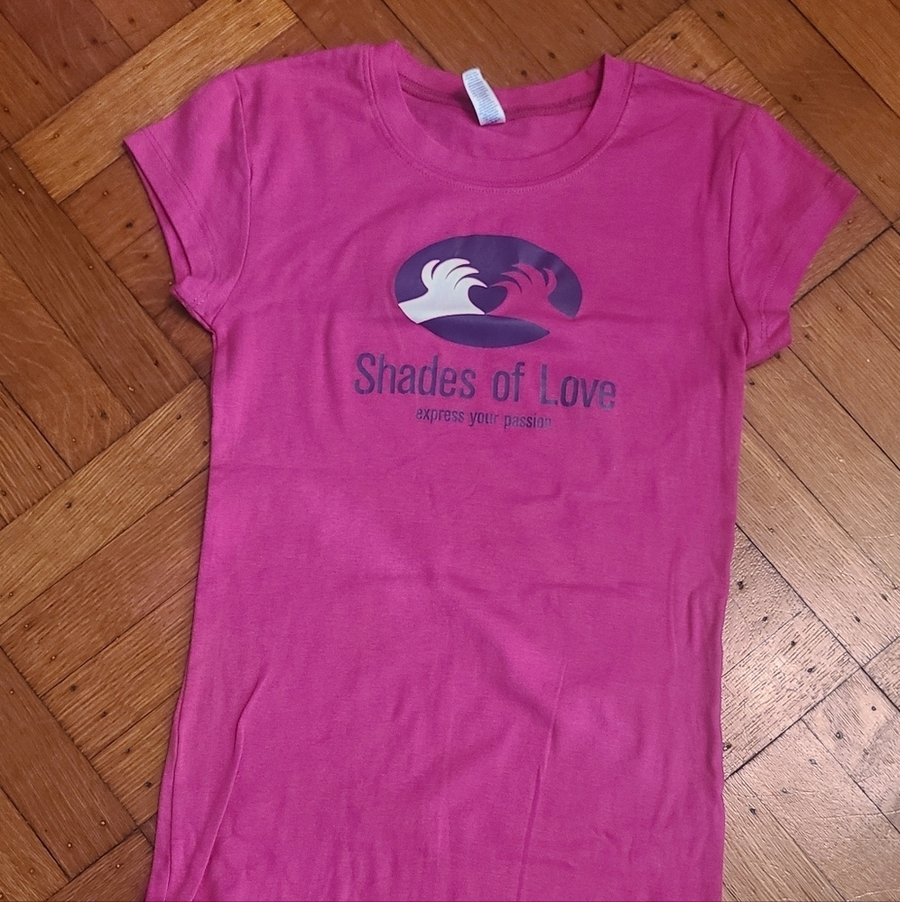 Shades of love cap sleeve t shirt small - Picture 2 of 2